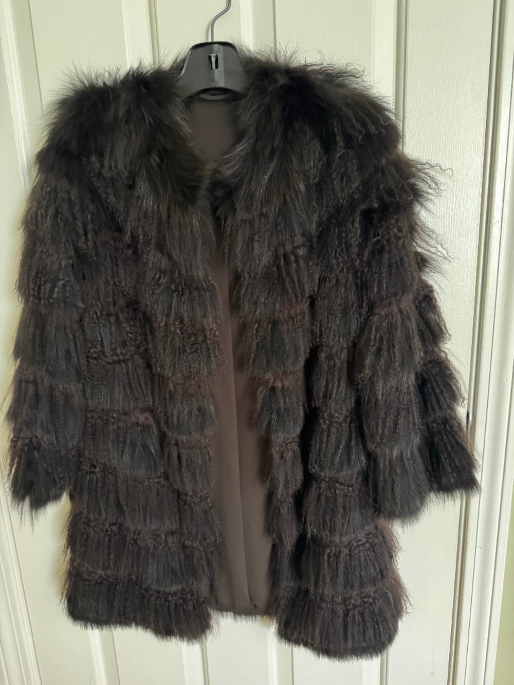 Stunning Genuine Layered Fox & Lamb Fur Statement Coat (Very Good Shape)